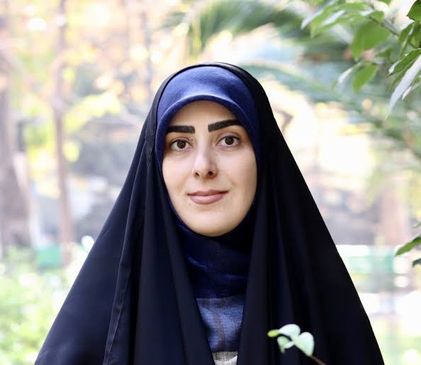 دکتر هاجر ابراهیمی دکتری روانشناسی بالینی